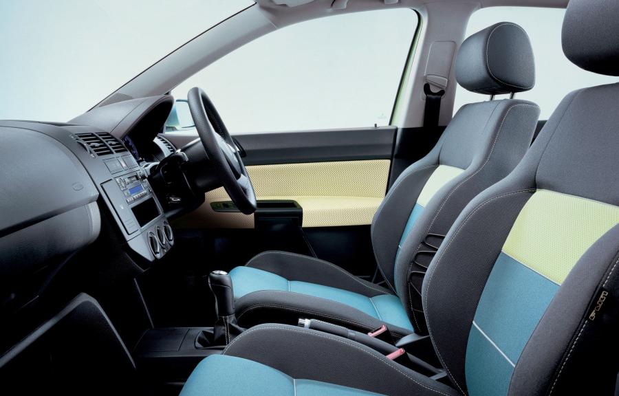  Volkswagen Polo Dune 2004 года  (фото 2 из 6)